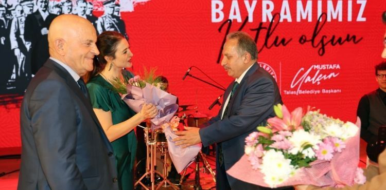 TALAS FESTİVALİNDE CUMHURİYETE ÖZEL KONSER
