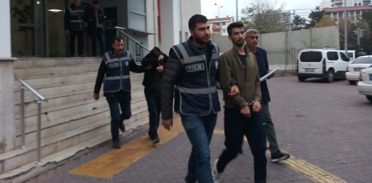 Kesinleşmiş hapis cezası bulunan 4 kişi yakalandı