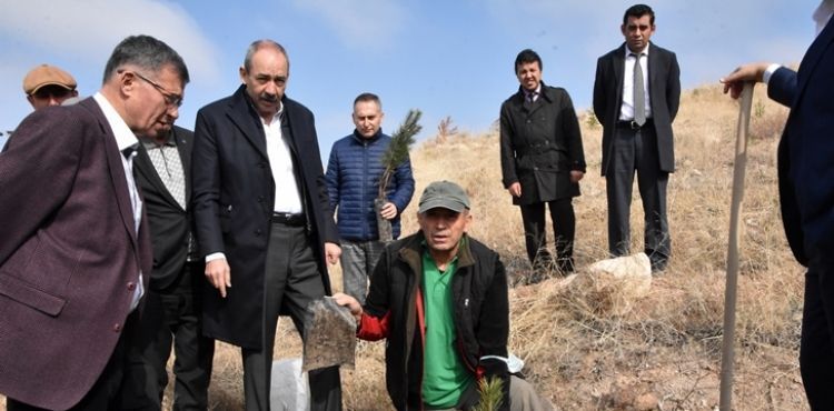 GÜLSOY : GELECEK NESİLLERİMİZE HEP BİRLİKTE NEFES OLACAĞIZ