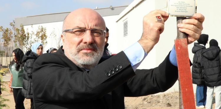 KAYÜ Develi Seyrani Kampüsüne Milli Ağaçlandırma Günü Kapsamında Ağaçlandırma Çalışması Yapıldı