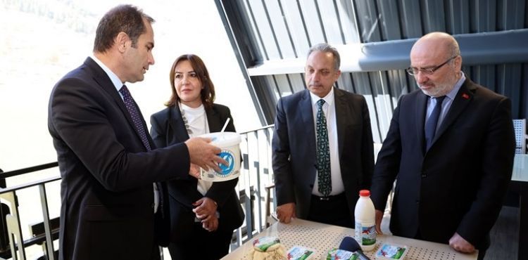 “TALAS SÜT EVİ” ÜRÜNLERİ GÖRÜCÜYE ÇIKTI