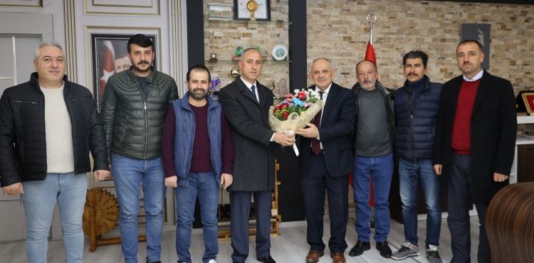 BAŞKAN ÖZTÜRK’E CAMİKEBİR MAHALLESİ’NDEN TEŞEKKÜR