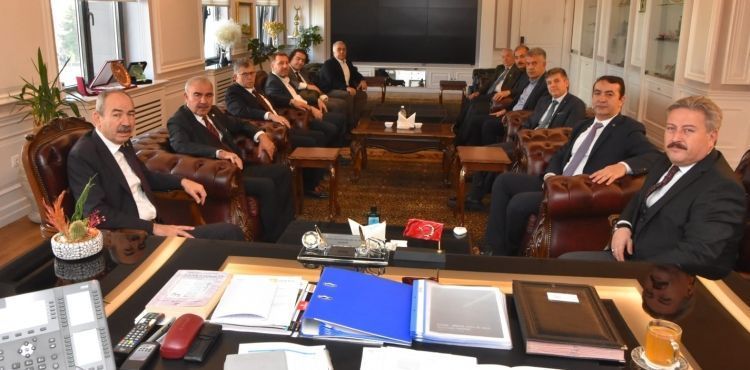 “KAYSERİ'NİN TİCARET VE EKONOMİSİ İÇİN İŞBİRLİĞİ İÇİNDE ÇALIŞMAYA DEVAM EDECEĞİZ”