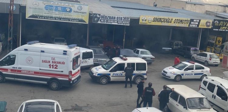 Esnaf ve vatandaş arasında çıkan kavgada 1 kişi yaralandı