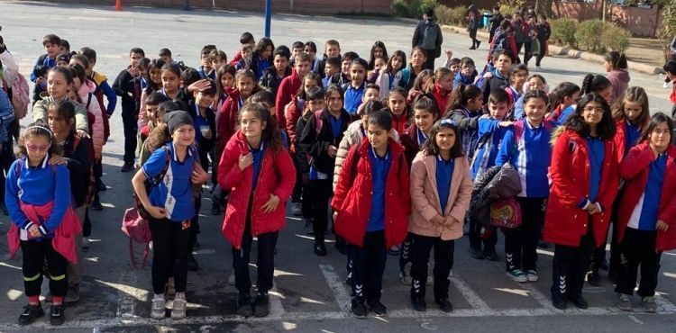 Öğrenciler 9 gün sonra tekrar ders başı yaptı