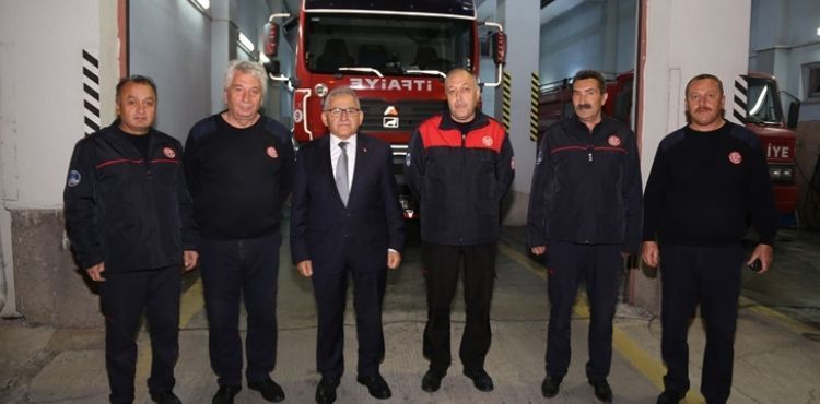 BAŞKAN BÜYÜKKILIÇ, KAHRAMAN İTFAİYECİLERLE BULUŞTU
