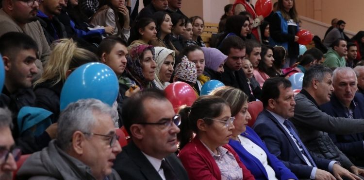 Gençlik ve Spor İl Müdürlüğünden özel çocukları sevindiren etkinlik