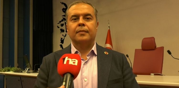 CHP’li Özgür Özer’den şehirde yarım kalan projelere eleştiri