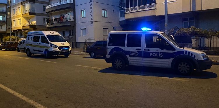 Alzheimer hastası kadın 3’üncü kattan düştü