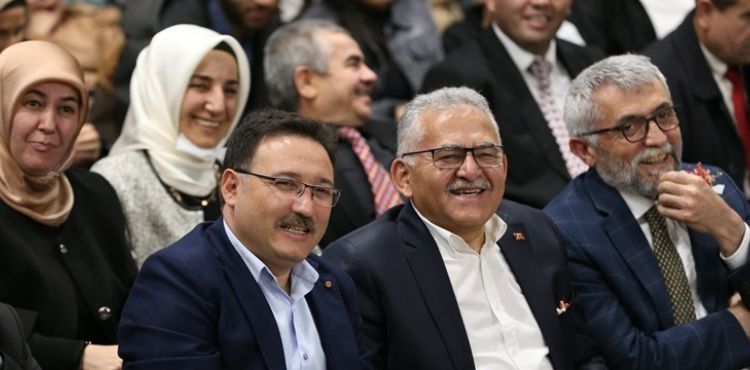 BAŞKAN BÜYÜKKILIÇ, TÜRKİYE’NİN EN KAPSAMLI ENGELSİZ YAŞAM MERKEZİ’NDE ÖZEL VATANDAŞLARLA KUCAKLAŞTI