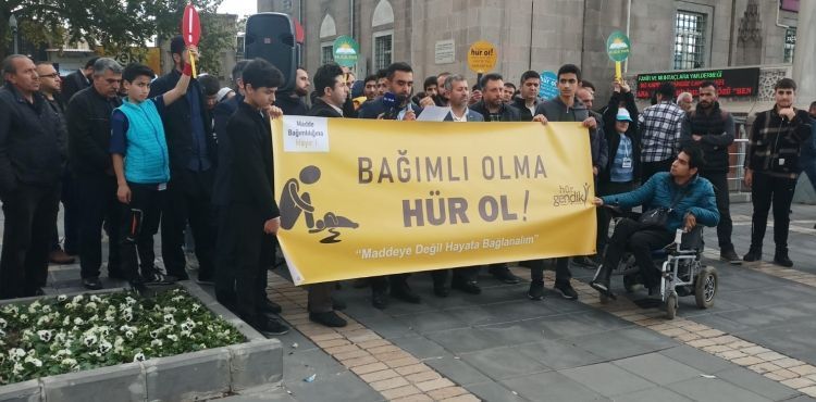 HÜDAPAR’dan ‘Bağımlı Olma Hür Ol’ basın açıklaması