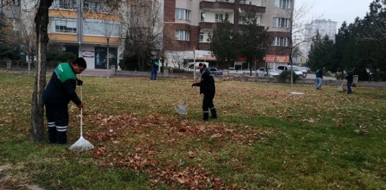 BÜYÜKŞEHİR, TOPLADIĞI GAZELLERİ GÜBREYE DÖNÜŞTÜRÜYOR