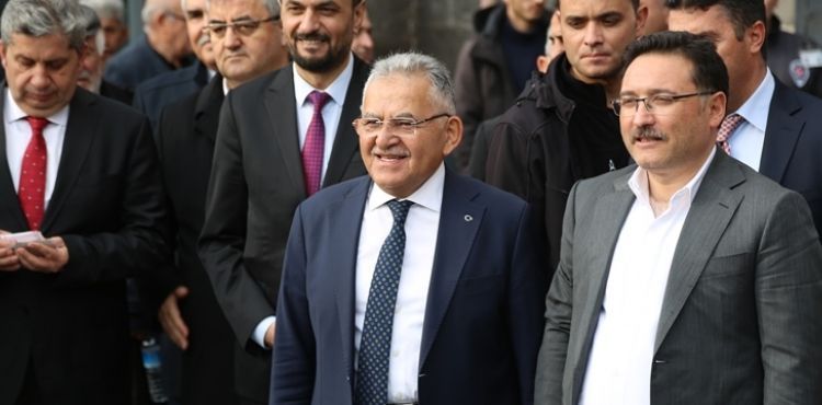 VALİ ÇİÇEK VE BAŞKAN BÜYÜKKILIÇ, ATEŞ KÜLTÜ SUNAĞI’NI TANITTI