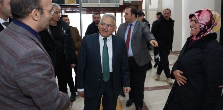BAŞKAN BÜYÜKKILIÇ, KASKİ’DE PERSONEL İLE BULUŞTU, ALO 185’TE ÇAĞRI ALDI