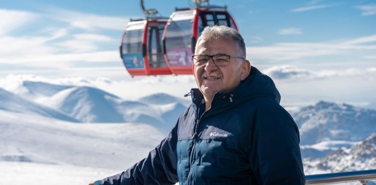 BAŞKAN BÜYÜKKILIÇ’TAN KAYAK SEZONU AÇILAN ERCİYES’E DAVET