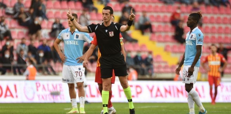 Alanyaspor – Kayserispor maçını Tugay Kaan Numanoğlu yönetecek