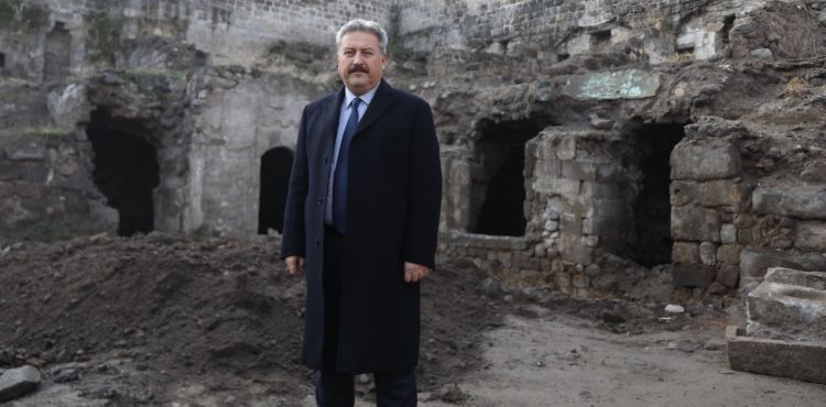 MELİKGAZİ 500 YILLIK GÖN HAN’A YENİ BİR SOLUK KAZANDIRIYOR