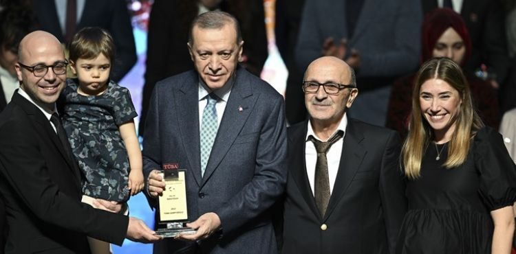 Bilim Ödülleri sahiplerini buldu.