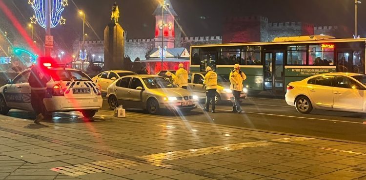 Kayseri yeni yla 'merhaba' dedi