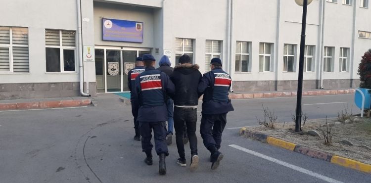 DEAŞ üyesi 2 şüpheli yakalandı