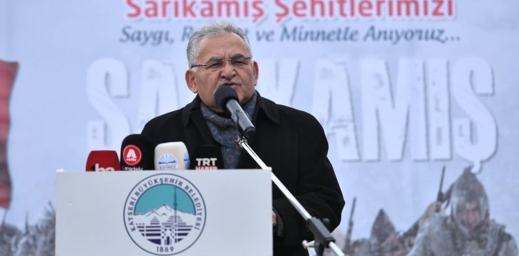 Başkan Büyükkılıç, Vali Çiçek İle Birlikte Sarıkamış Şehitlerini Anma Programı’na Katıldı