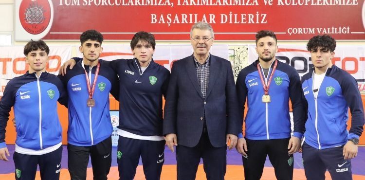 Güreş Şampiyonası’nda Kayseri Şekerspor Türkiye 2'cisi oldu