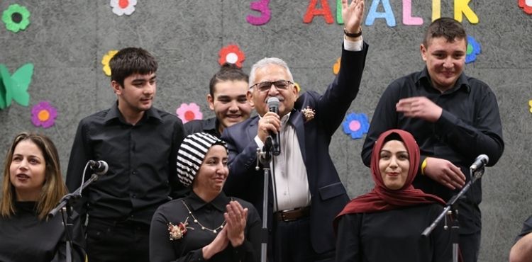 BÜYÜKŞEHİR KAYMEK, 2022’DE 300 BİNDEN FAZLA VATANDAŞA DOKUNDU