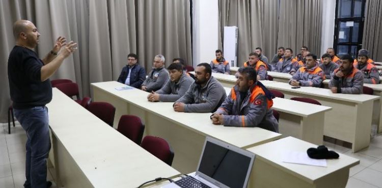 DAHA NİTELİKLİ HİZMET İÇİN BELEDİYE ÜNİVERSİTE İŞBİRLİĞİ İLE PERSONELE EĞİTİM VERİLİYOR