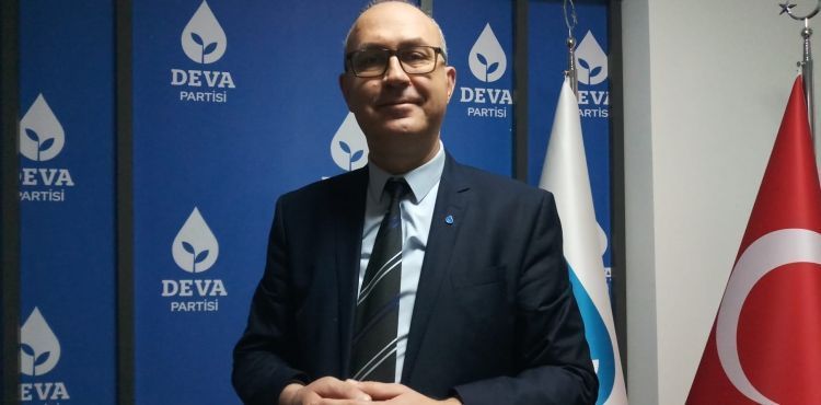 DEVA Partisi İl Başkanı Özkaya, “Çalışkan bir çocuk ve genç gibi ödevimizi yapıyoruz, çalışıyoruz”