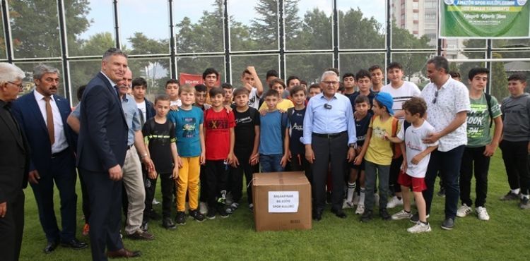 BÜYÜKKILIÇ’TAN 2022’DE AMATÖR SPORA 4 MİLYON TL’LİK DESTEK