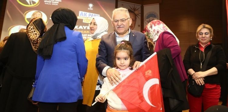 BAŞKAN BÜYÜKKILIÇ, “SİYASET AKADEMİSİ KADIN” PROGRAMINA KATILDI