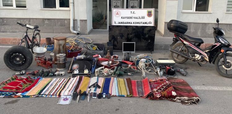 Faili meçhul hırsızlık aydınlatıldı: 2 şüpheli suçunu itiraf etti