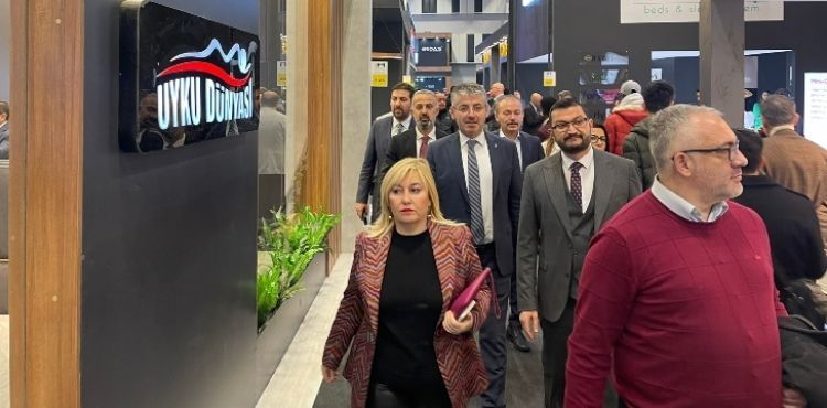 AK PARTİ İL BAŞKANI ÇOPUROĞLU KAYSERİ MOBİLYA SANAYİCİLERİNİN YANINDA