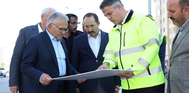 BÜYÜKŞEHİR’İN İKİ BULVARI BİRBİRİNE BAĞLAYAN YOL ÇALIŞMASINDA SONA DOĞRU