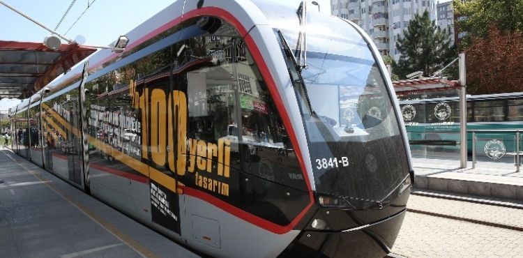 BAŞKAN BÜYÜKKILIÇ: “TRAMVAY SEFERLERİ ÜCRETSİZ”