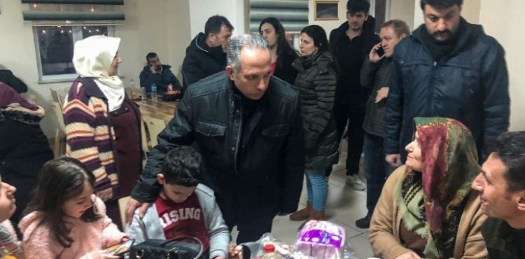 BAŞKAN YALÇIN MEKİK DOKUYOR