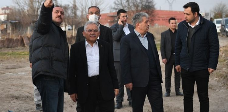 BAŞKAN BÜYÜKKILIÇ’TAN İNCESU’YA “GEÇMİŞ OLSUN” ZİYARETİ