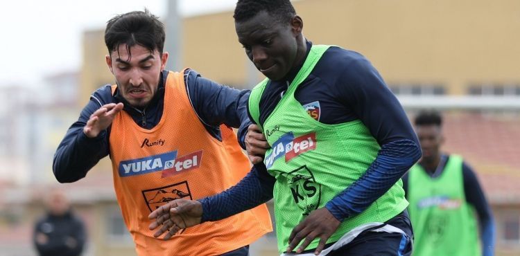 Kayserispor ara vermeden Antalyaspor hazırlıklarına başladı