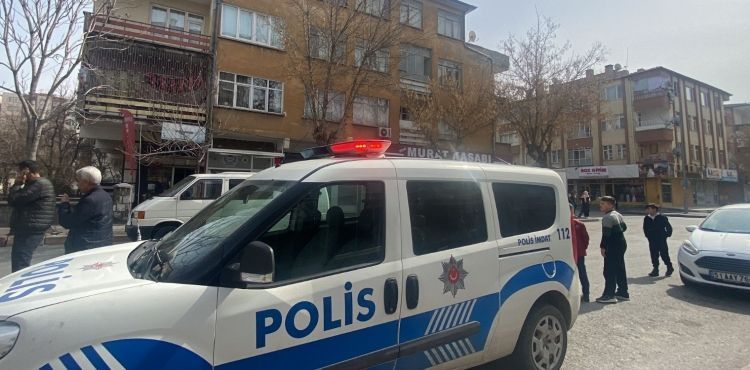 İkinci kattan atılan şahıs ağır yaralandı