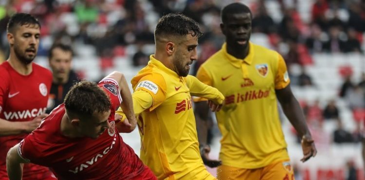 Kayserispor, Antalya deplasmannda farkl yenildi  