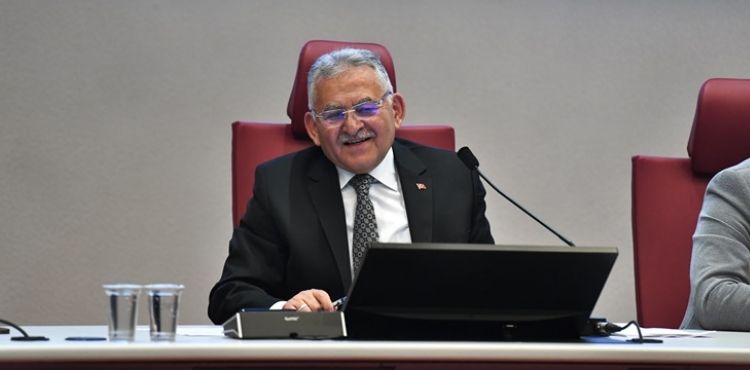 BÜYÜKŞEHİR MECLİSİ’NDEN DEPREMZEDELER İÇİN ‘SU KATILIM PAYI VE SAYAÇ ÜCRETİ’ ALINMAMASI KARARI