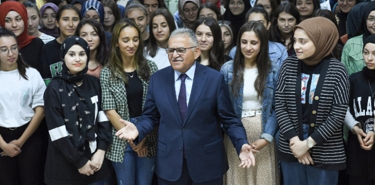 BÜYÜKŞEHİR KAYMEK İLE BÜYÜK MARATON YKS’YE GÜÇLÜ HAZIRLIK