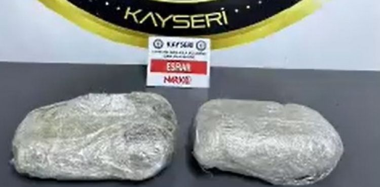 ok operasyonda 1 kilo 150 gram uyuturucu ele geirildi