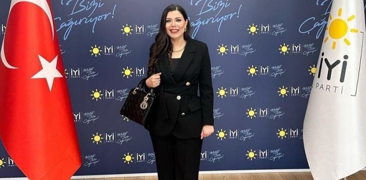 Pelin Gündeş Bakır, İYİ Parti’den aday adayı oldu