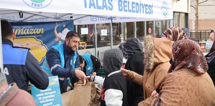 “BİZ PİŞİRELİM, SİZ ULAŞTIRIN” YÜZ GÜLDÜRÜYOR