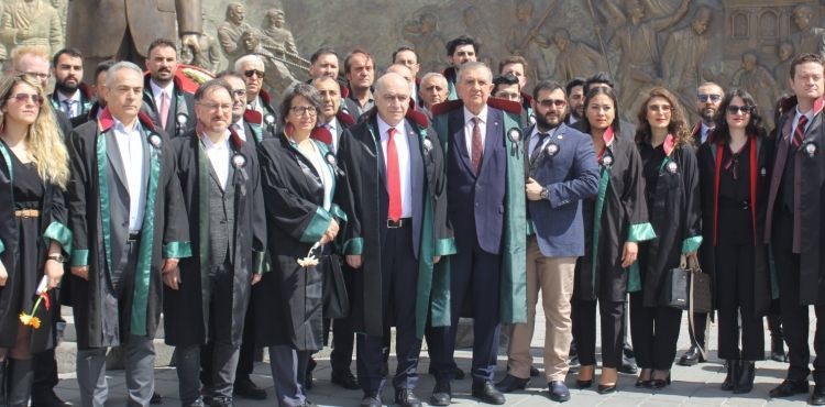 Baro Başkanı Köse, “Biz hukuk dışında eğilmeyen avukatlarız”