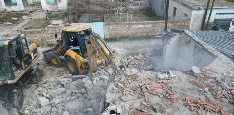 YILDIRIM BEYAZIT KENTSEL DÖNÜŞÜM 2. ETAP YIKIMLARI BAŞLADI