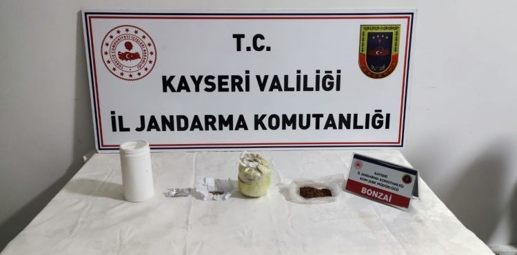 Uyuşturucu operasyonunda 1 kişi yakalandı, 1 kişi aranıyor