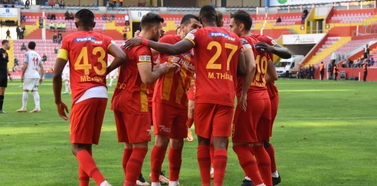 Kayserispor 3 golle 3 puan aldı