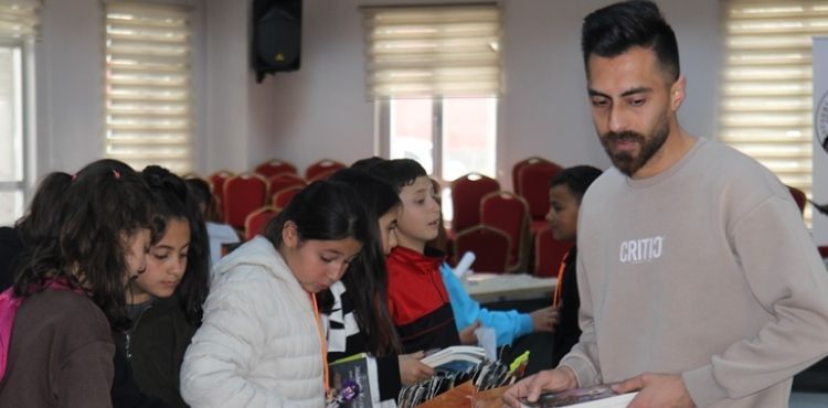 BÜNYAN KİTAP GÜNLERİ YOĞUN İLGİ İLE DEVAM EDİYOR